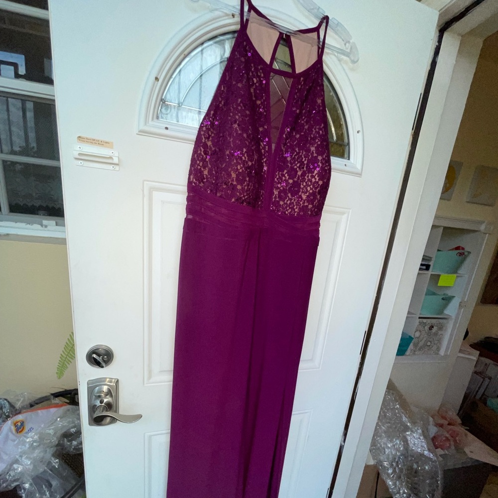 Elegant Purple Dress!